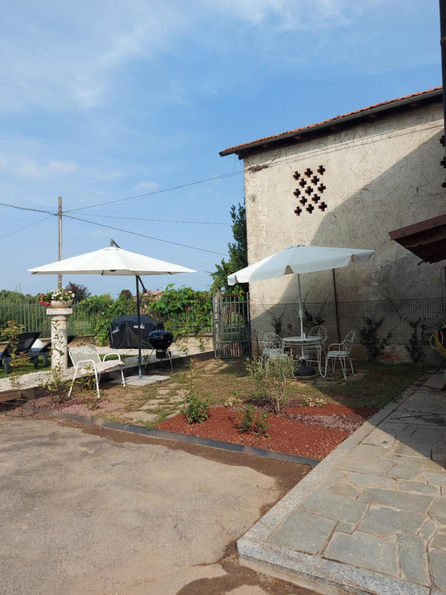 La Ca' 'D Pinet Villa Cuneo Esterno foto
